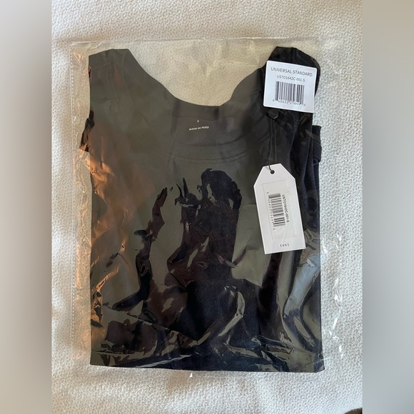 NWT Universal Standard Linen Jersey Black Eco Tee Rex - Picture 9 of 12